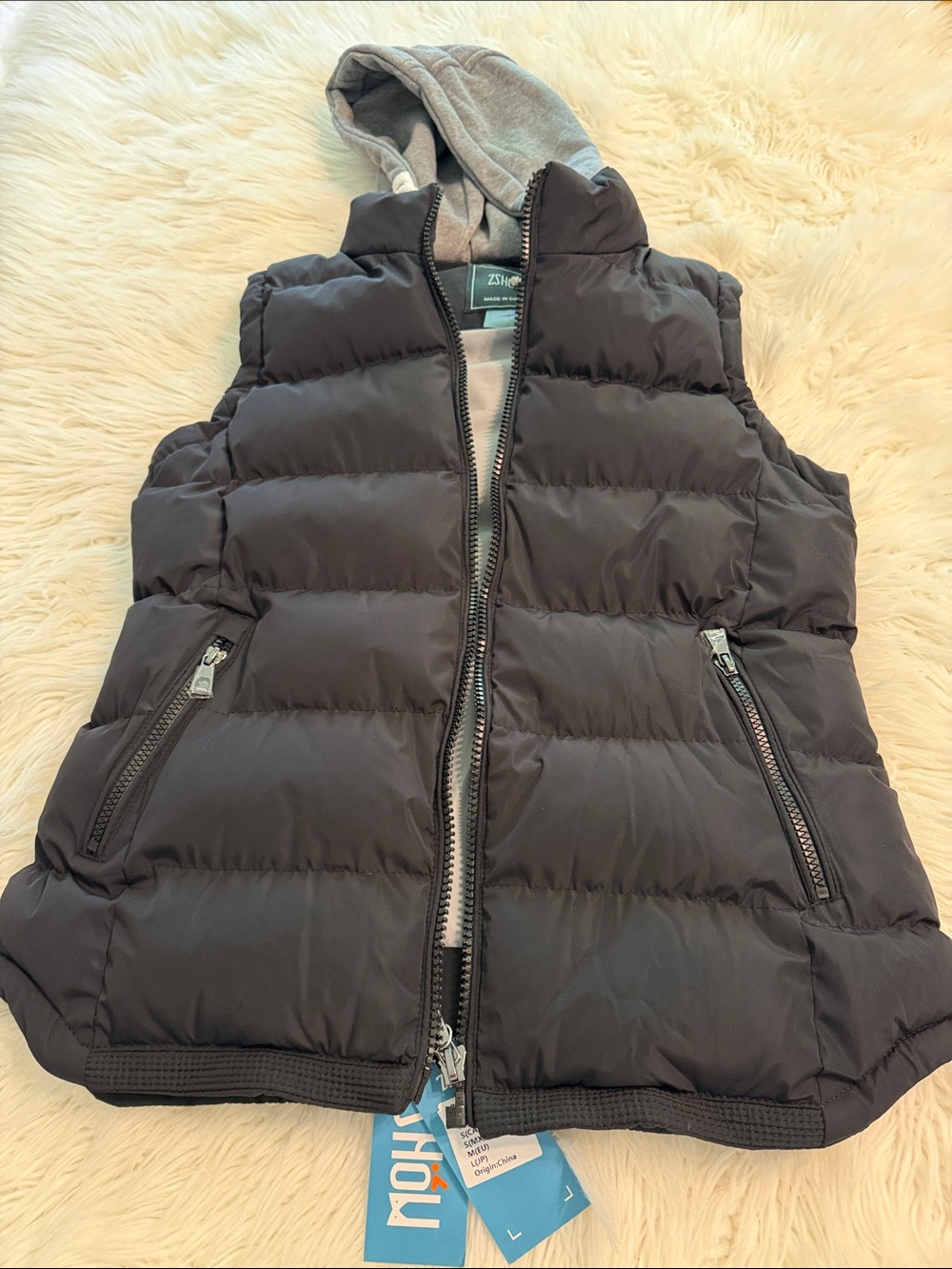 ZSHOW Black Quilted Puffer Vest with Grey Hood size S brand new length 25” - Picture 9 of 10